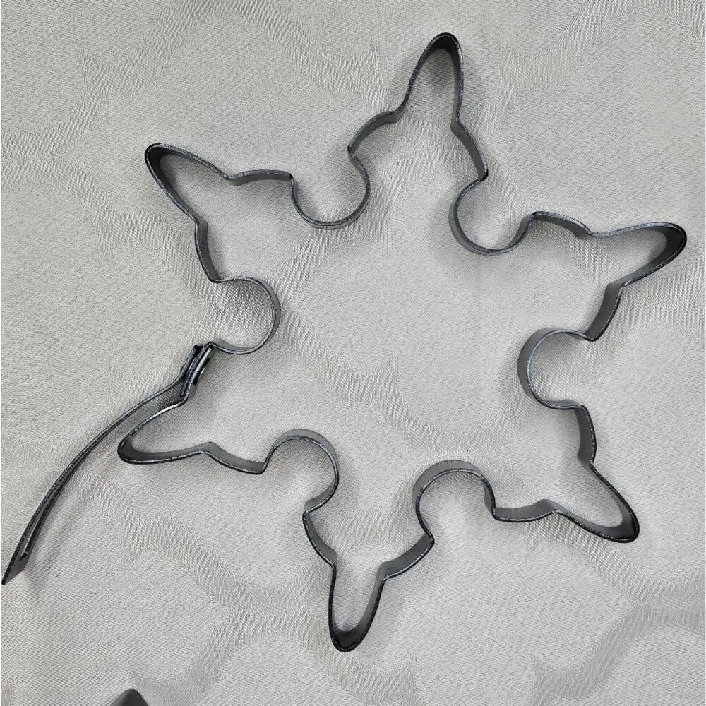 Williams-Sonoma Set of 3 Snowflake Pancake Molds in Box
